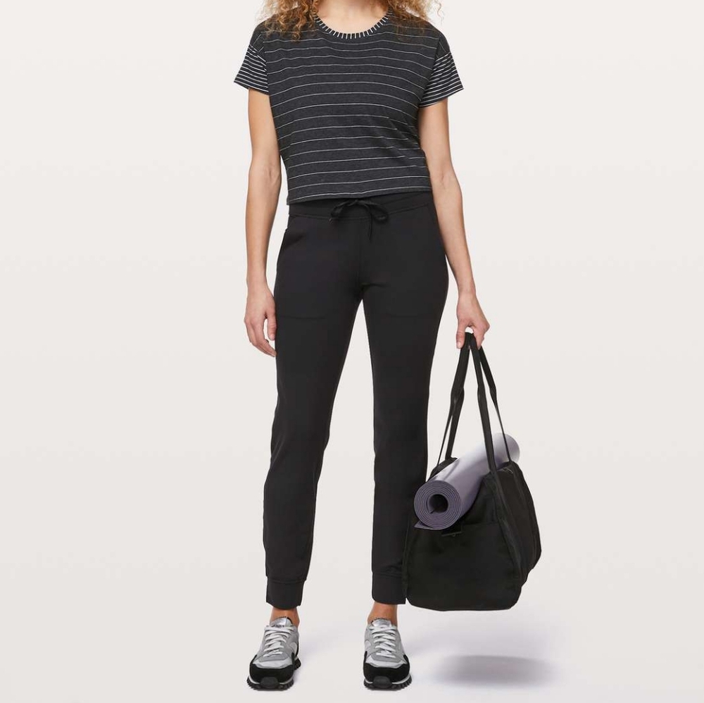 Lululemon Ready‎ To Rulu Pant 29" Size 4 Black Jogger Lycra Active Comfortable